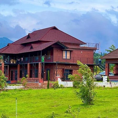 Misty Valley Resort Varagampadi Exterior photo
